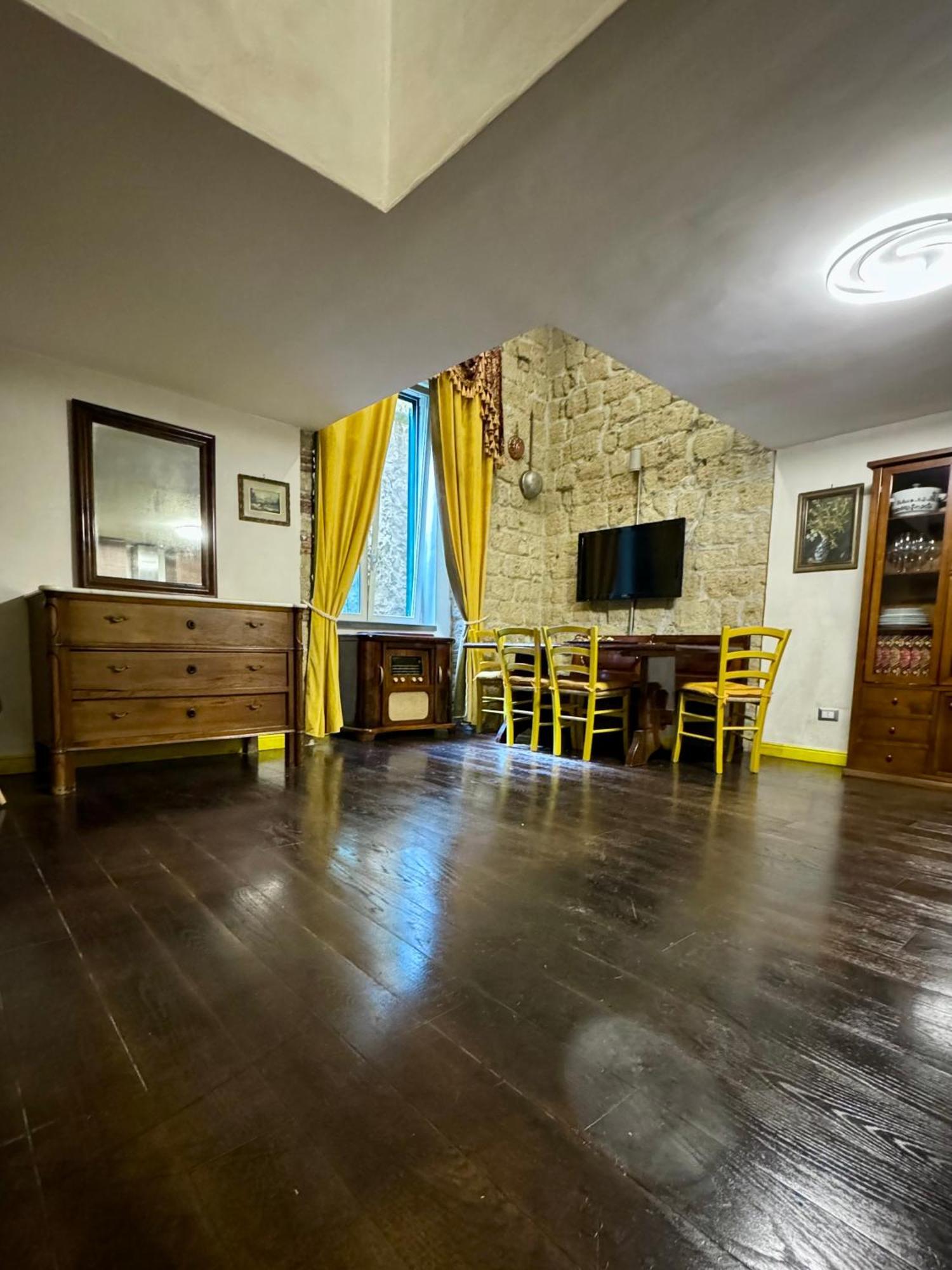 Apartment Carlito's House- Un'intera Casa Al Centro Storico