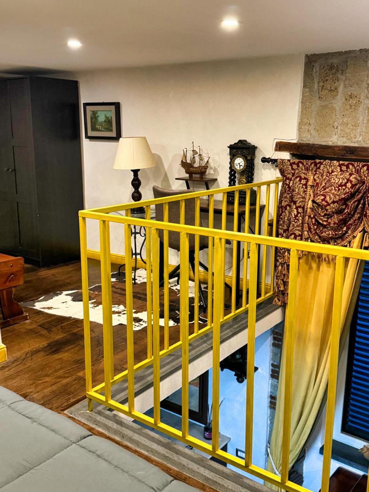 Appartamento Carlito's House- Un'intera Casa Al Centro Storico Napoli